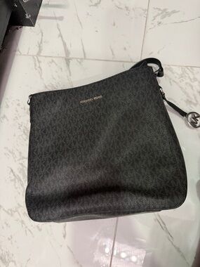 Michael Kors Black Signature MK Crossbody Messenger Bag